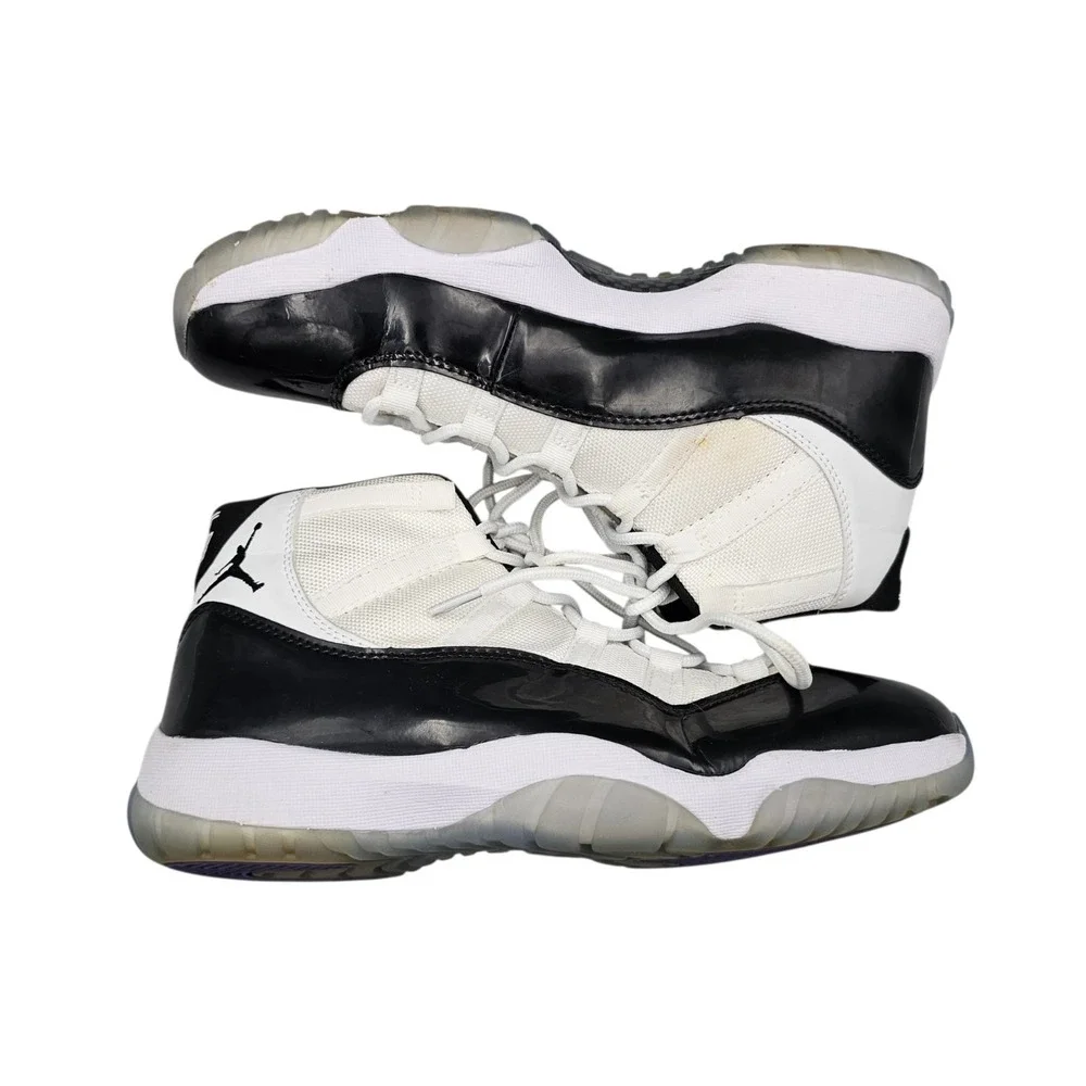 Nike Men's Size 11 US‎ EUC Air Jordan 11 Retro Concord 2018 Sneakers 378037-100